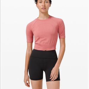 Crop swiftly Lululemon